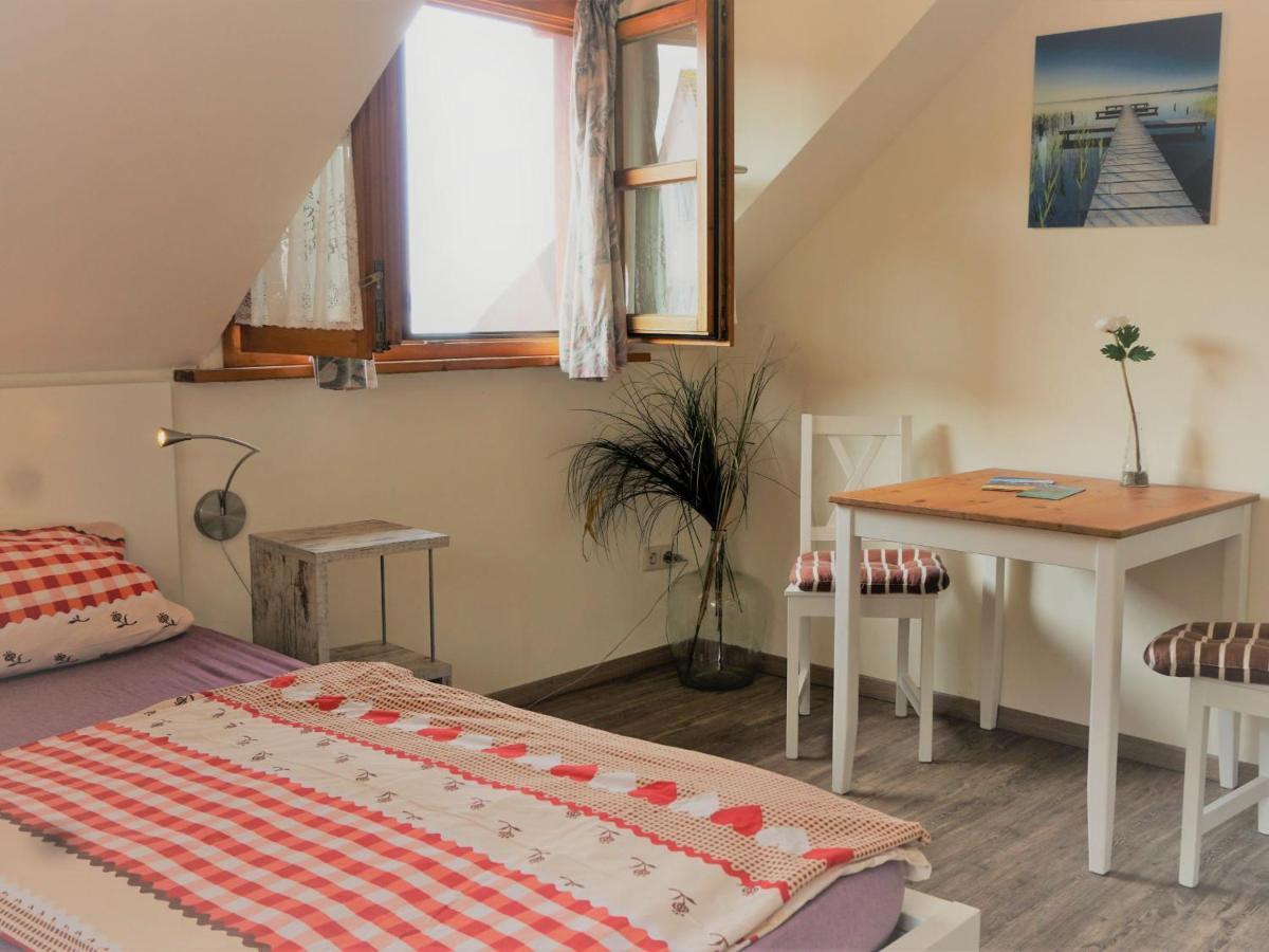 Hotel Pension Ins Fischernetz - Maentele Meersburg Esterno foto