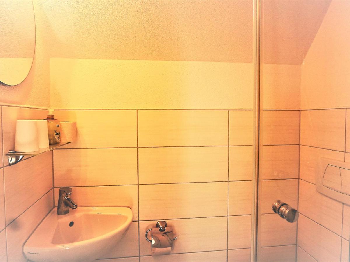 Hotel Pension Ins Fischernetz - Maentele Meersburg Esterno foto