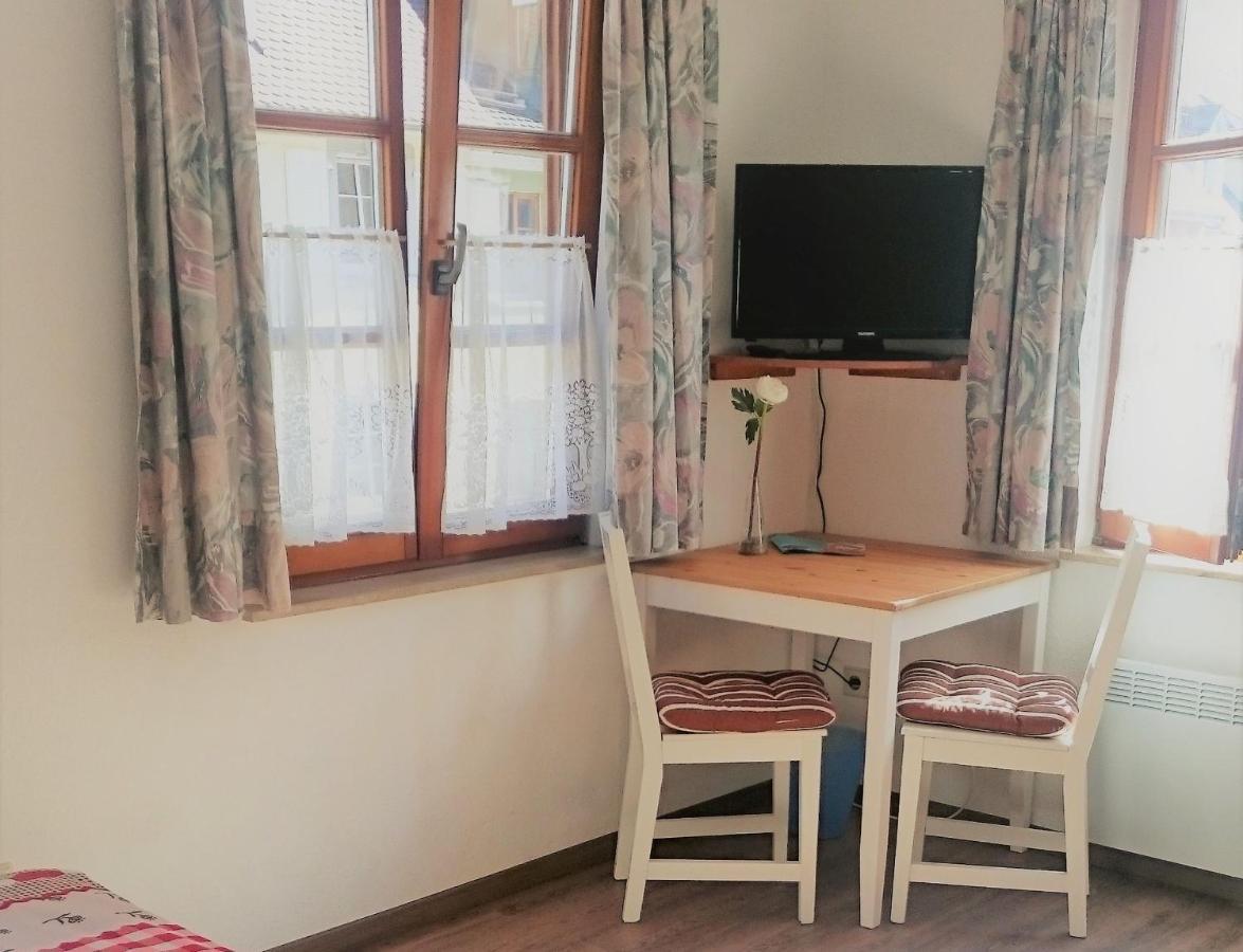 Hotel Pension Ins Fischernetz - Maentele Meersburg Esterno foto